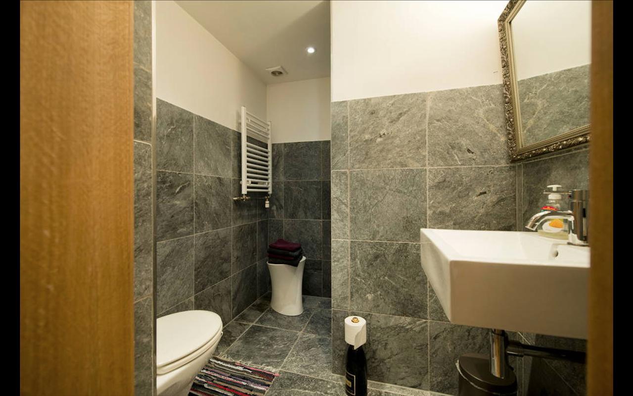 Apartment Pacific - Duplex With Sauna แอนต์เวิร์ป ภายนอก รูปภาพ